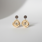 Boucle d'oreille fait main _ France _ Auvergne _ Acier inoxydable_Pendant_Beige__Paillette_Fleur