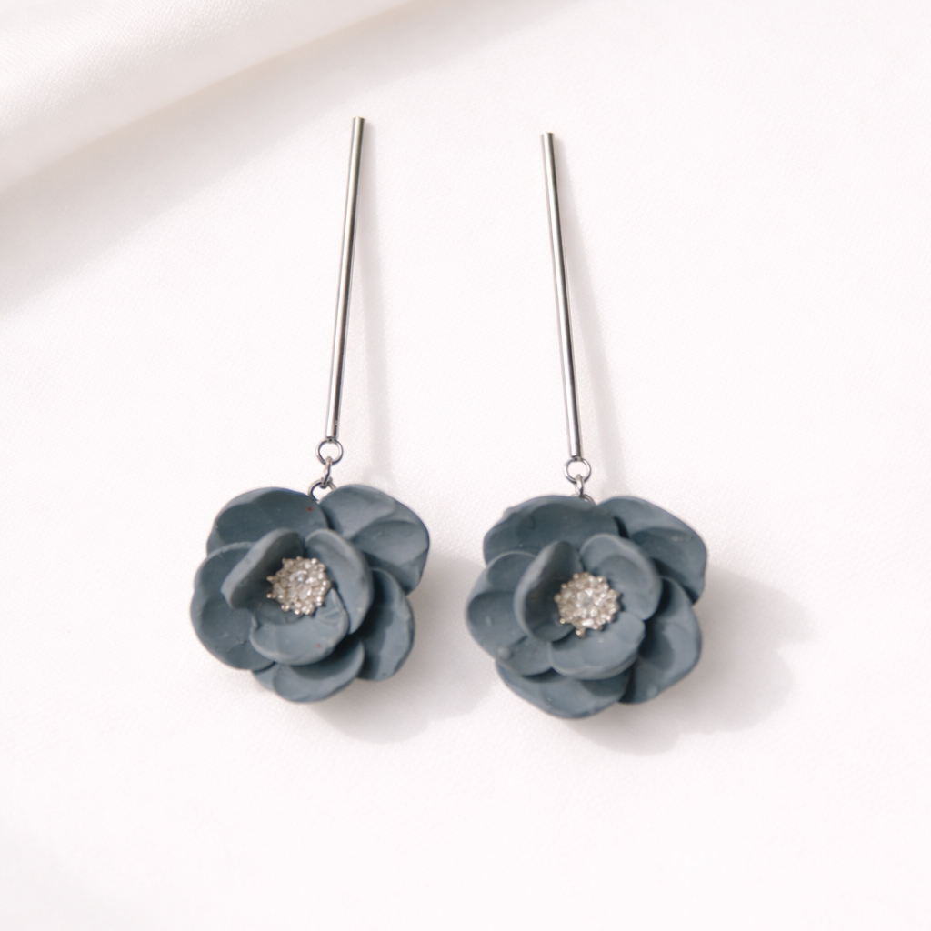 Boucle d'oreille fait main _ France _ Auvergne _ Acier inoxydable_Pendant_Bleu_Fleur