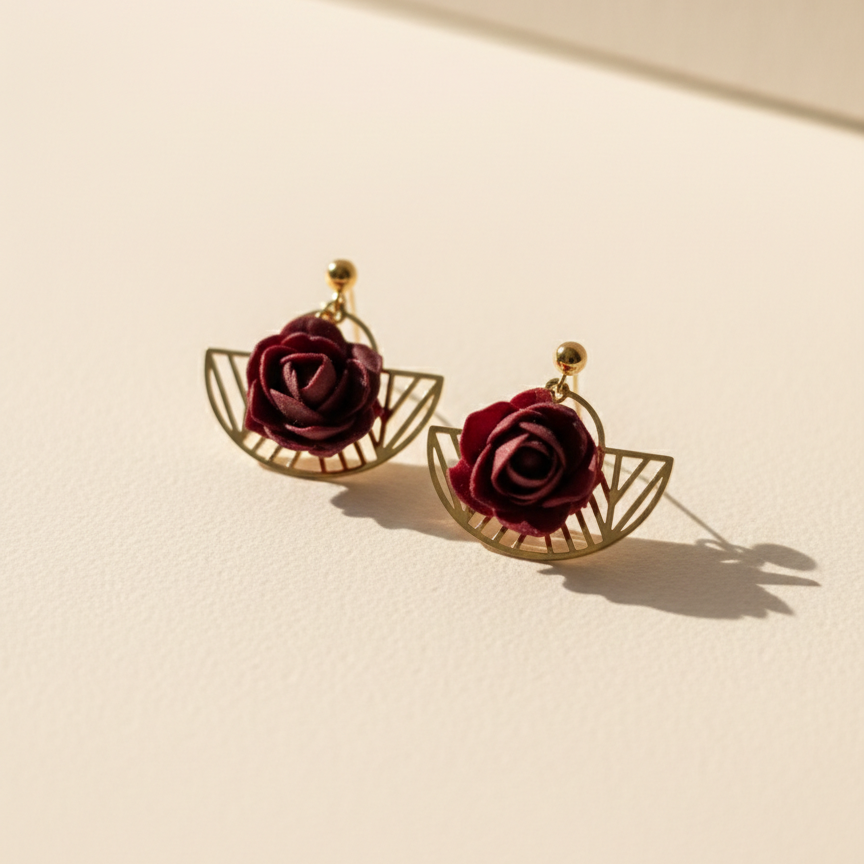 Boucle d'oreille fait main _ France _ Auvergne _ Acier inoxydable_Pendant_Fleur_Bordeau_Dorée