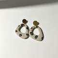 Boucle d'oreille fait main _ France _ Auvergne _ Acier inoxydable_Pendant_Leopard_Dorée